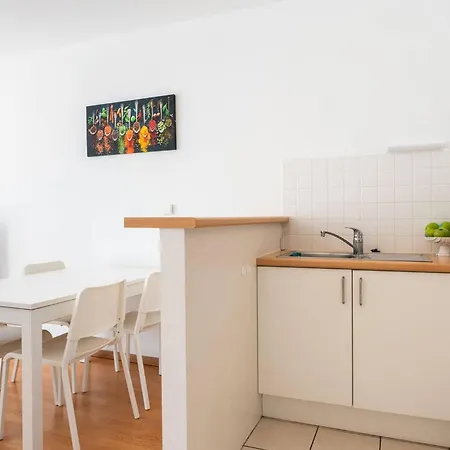 Daire Cosy In The Centre